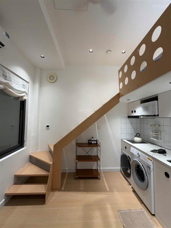 Bán tòa chdv lạc long quân hồ tây  50m2* 7 tầng thang máy  ô tô đỗ cửa  dòng tiền khủng  19.8t