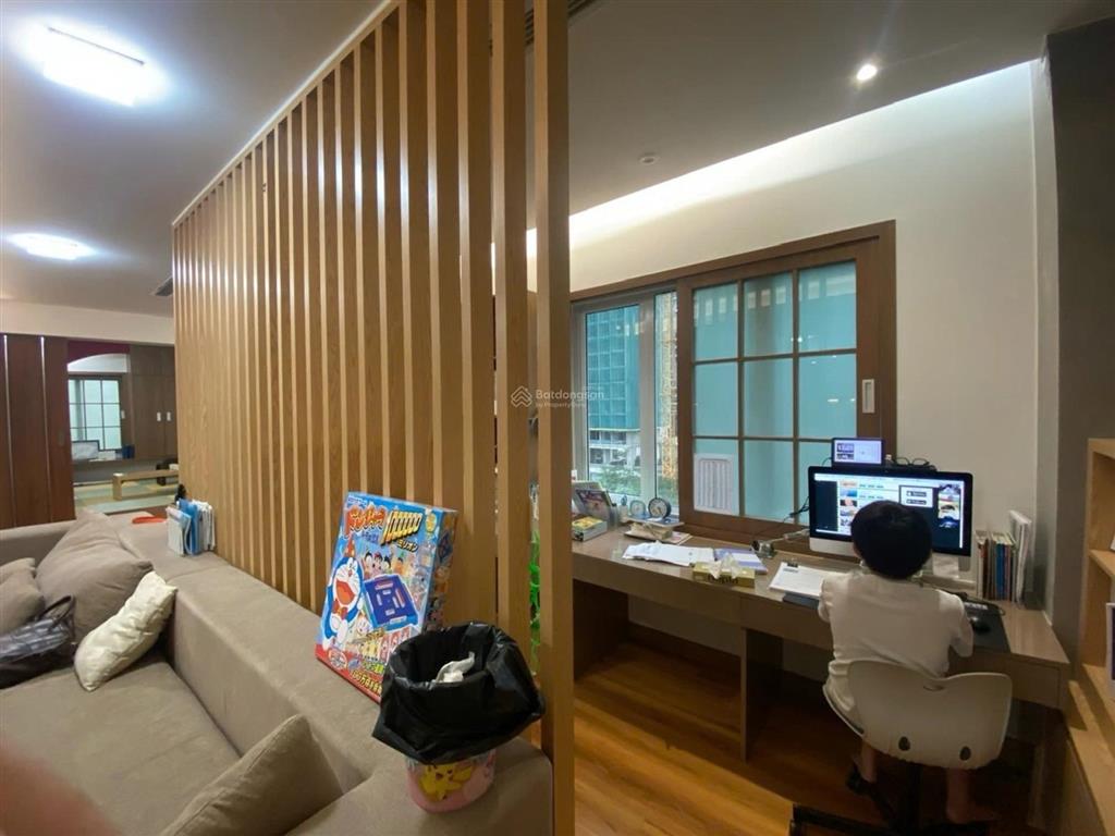 Bán căn hộ lô góc g02 kđt ciputra võ chí công  150m  3 ngủ 3vs  full nội thất  15,3 tỷ