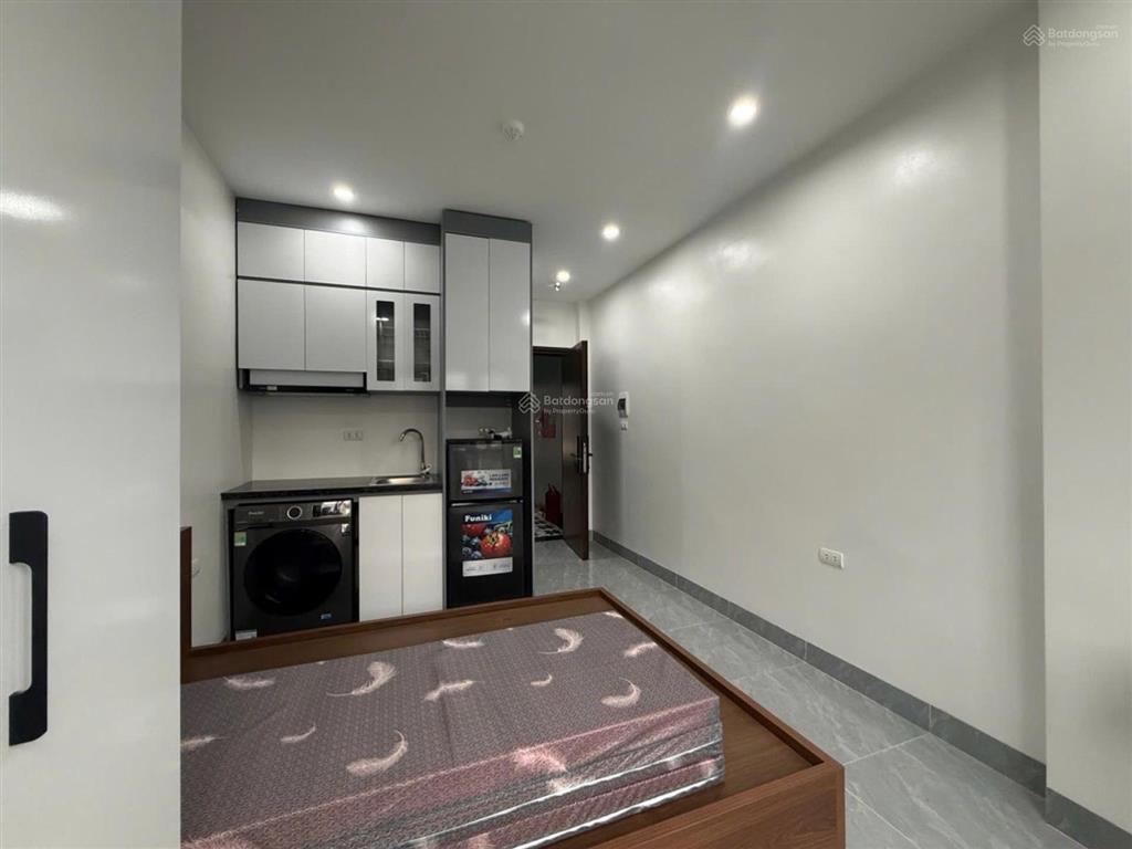 Ccmn phố núi trúc  ba đình  43m * 7 tầng thang máy* 12 phòng *gần ô tô* dòng tiền 1tỷ/năm