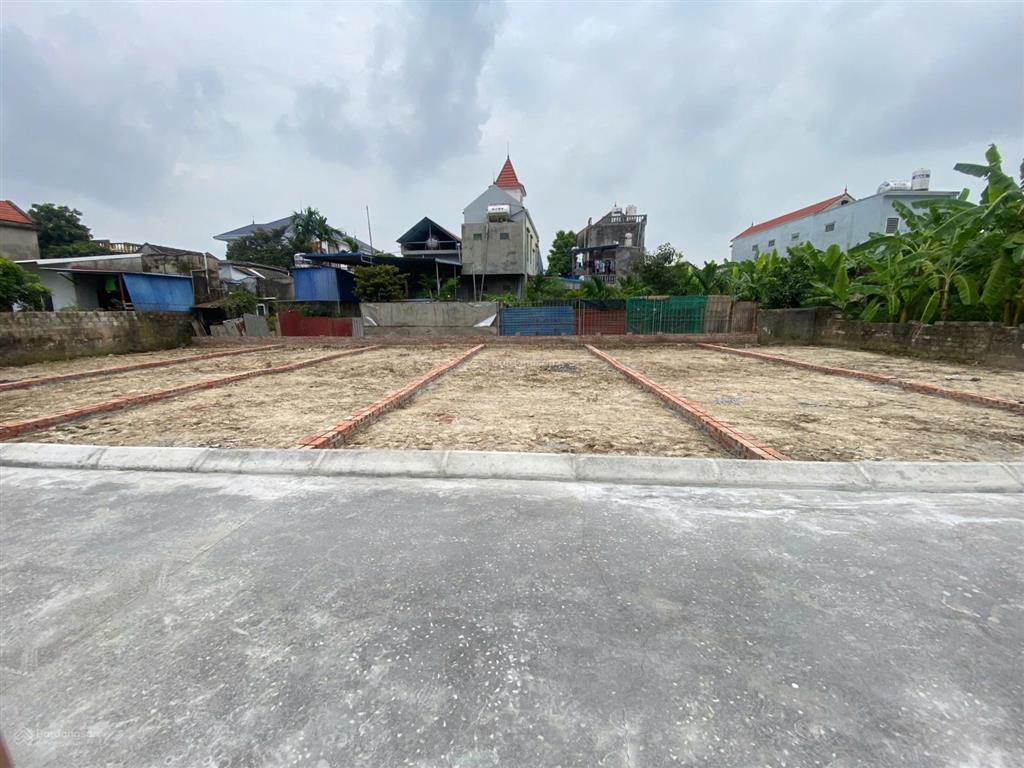 Đất ở đô thị mà rẻ hơn đất nông thôn. chỉ từ hơn 400tr  cách đường liên phường chỉ 50m