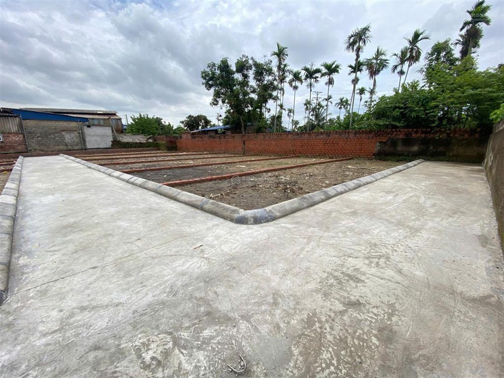 Đất đô thị mà rẻ như đất nông thôn
