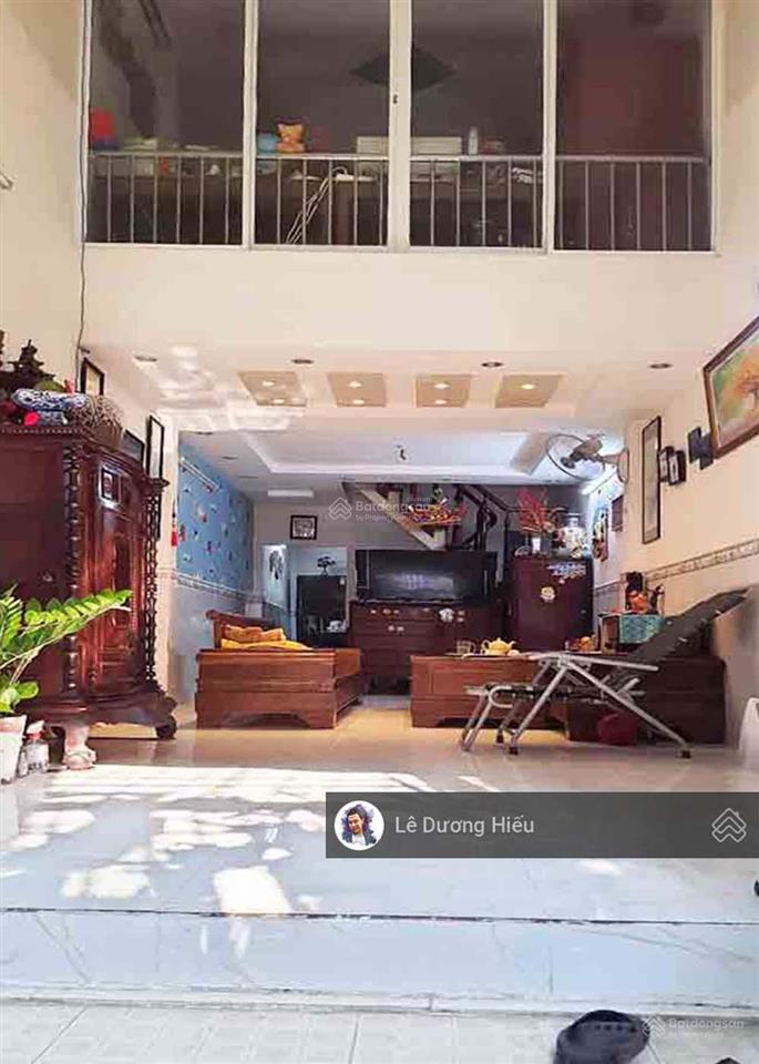 Bán nhà đoàn văn bơ. diện tích 60m2 quận 4. ngang 3.3m (nở hậu) hẻm an ninh. hoàn công đủ. không qh
