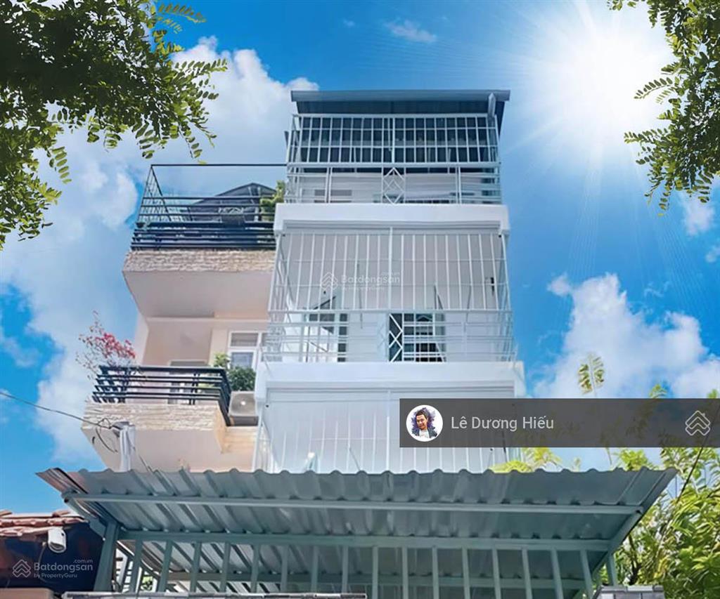 Bán căn hộ dịch vụ quận 4. 89m2. 3 tầng. 20 phòng. hiệu suất đầu tư khủng. hẻm thông 3m