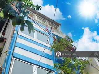 Bán nhà tôn đản đẹp+xinh 4 tầng. 4 phòng ngủ.31m2. 3.5mx9m. hẻm gần 3m. không quy hoạch. sát quận 1