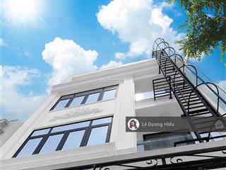 Căn hộ dịch vụ 4 tầng. 27tr/tháng. ngang 6,2 m. hẻm 3m, hoàn công đủ. không quy hoạch. nhà mới 2024