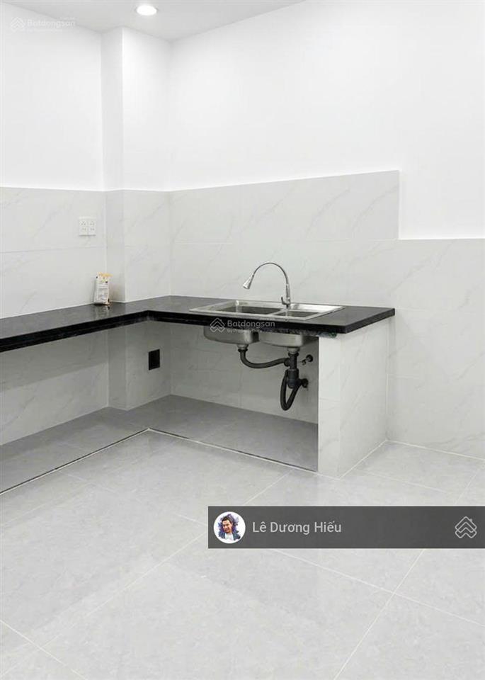 Bán nhà 38m2, 3.8x10m. nhà mới 2 tầng. sát hẻm xe hơi 30m. khu yên tĩnh. không quy hoạch