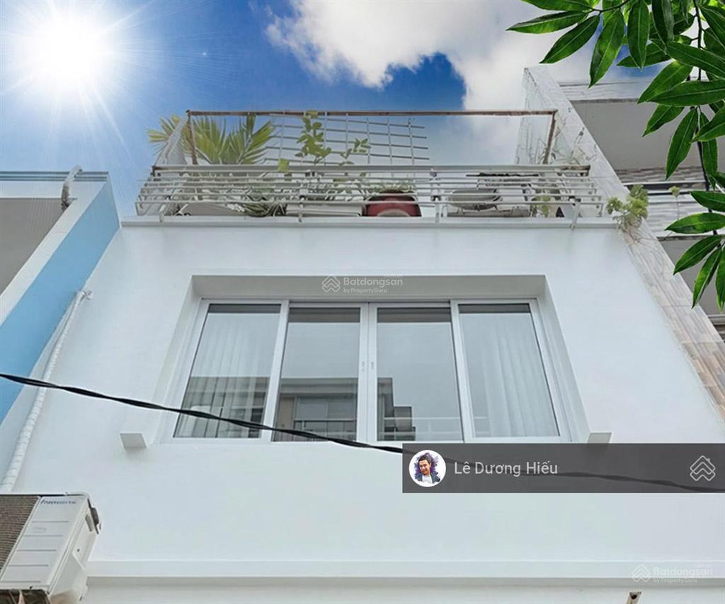 Bán nhà gần 40m². 4 tầng. hẻm 4m. không quy hoạch. 3 phòng ngủ. ngang khủng 3.6m. sát q1