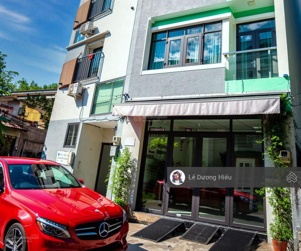Bán nhà hẻm xe hơi sát quận 1. 52m2. ngang khủng gần 5m. 4 tầng, 4 ngủ. xe hơi ngủ nhà. khu dân trí