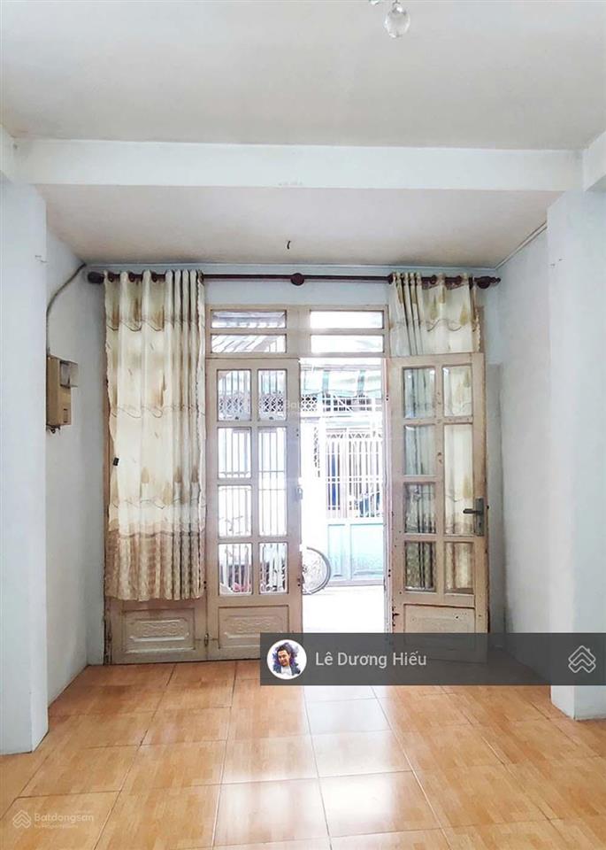 Có video 100%. bán nhà 3 tầng btct. 42m2 (3.3m x 13m). không quy hoạch. 4 ngủ. hẻm thông, sát đường