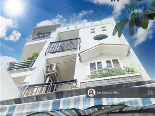 Có video 100%. bán nhà 3 tầng btct. 42m2 (3.3m x 13m). không quy hoạch. 4 ngủ. hẻm thông, sát đường