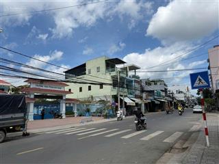 Hạ giá 700trieu bán gấp lô trung tâm nha trang,khánh hoà cạnh siêu thị lotte.