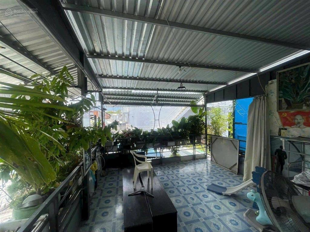 Hạ giá 700trieu bán gấp lô trung tâm nha trang,khánh hoà cạnh siêu thị lotte.