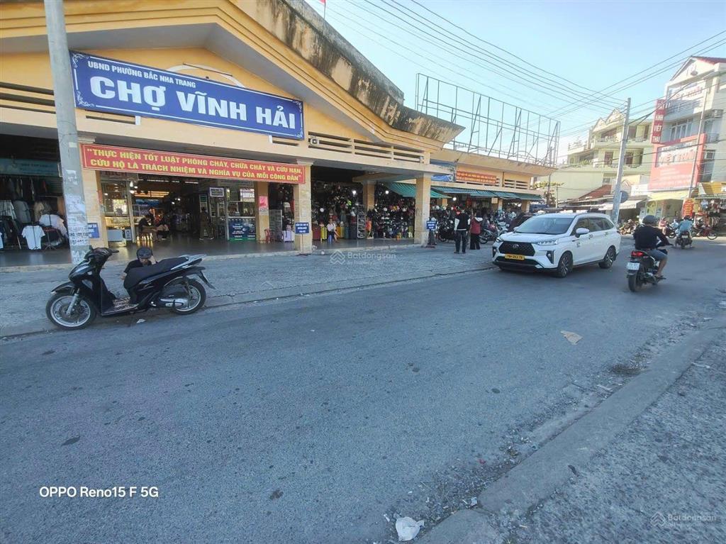 Đất đô thị đi bộ ra chợ chỉ 3 phút. sát đường lớn, vĩnh hải tp nha trang. chỉ 1 tỷ 790tr