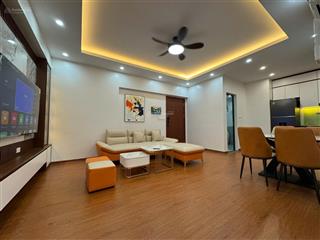 Không tiếp môi giới, trung gian. tôi bán căn hộ ở c14. giá 5 tỷ.  0968 501 ***