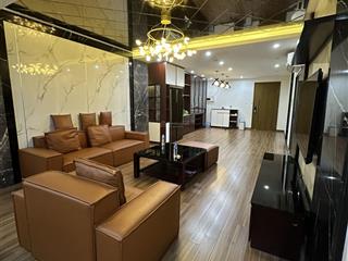 7,5 tỷ em thu về. em bán căn góc 104m2 tại season avenue.  0968 501 ***