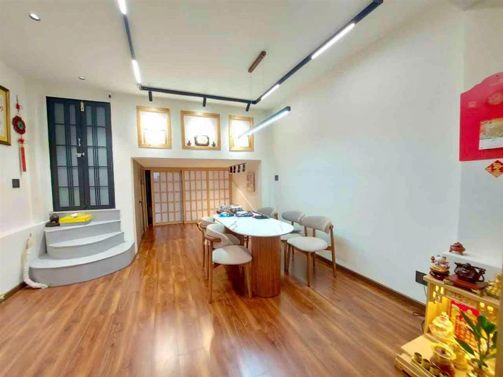 QUẬN 1: CHÍNH CHỦ 0938676685 BÁN NHÀ 3 TẦNG MẶT TIỀN ĐINH TIÊN HOÀNG, P.TÂN ĐỊNH-