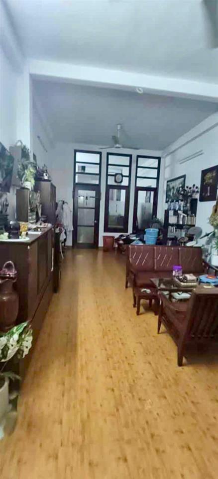 QUẬN 1: BÁN NHÀ 6 TẦNG MẶT TIỀN LÊ THÁNH TÔN, P.SÀI GÒN- DT 4M*17M VUÔNG VỨC- NHÀ 2 MT