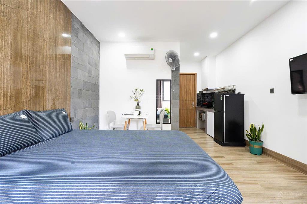 Nhà đẹp 10 phòng chdv full nội thất cao cấp có thang máy tốt