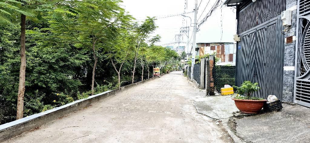 Hàng hiếm thạnh xuân 25  hxt tới cửa  52.1m2 view kênh thoáng mát 3.75tỷ (tl)