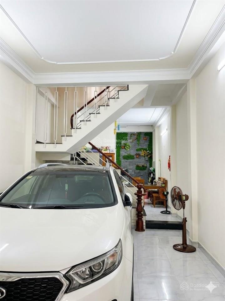 Chủ gấp bán nhà 4 tầng linh trung, ngã tư thủ đức  full gỗ cao cấp  giá chỉ 7.45 tỷ