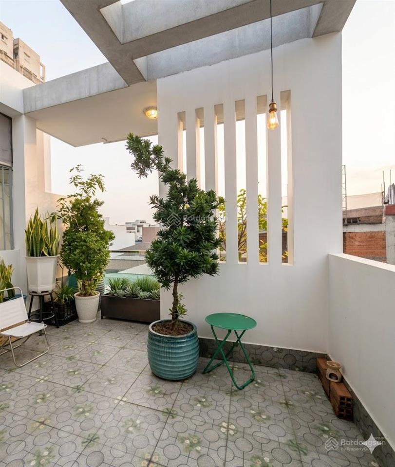 Khu vip linh trung  sát tuyến metro  3 tầng 4pn  hẻm xe hơi thông  nhỉnh 7 tỷ tl