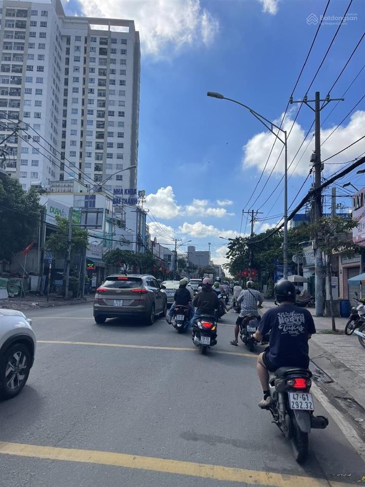 2 tỷ nhỉnh có đất trường thọ thủ đức  sát đặng văn bi  40m2 vuông vức sổ sẵn công chứng ngay!
