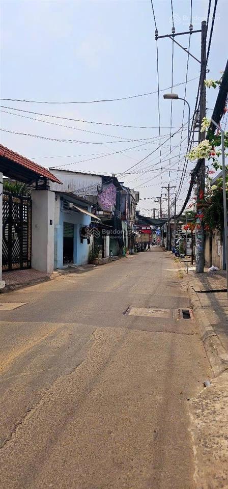 Chỉ 4.65 tỷ  góc 2 mặt hẻm xe hơi  111.3m2 linh xuân thủ đức  ngang khủng 9m