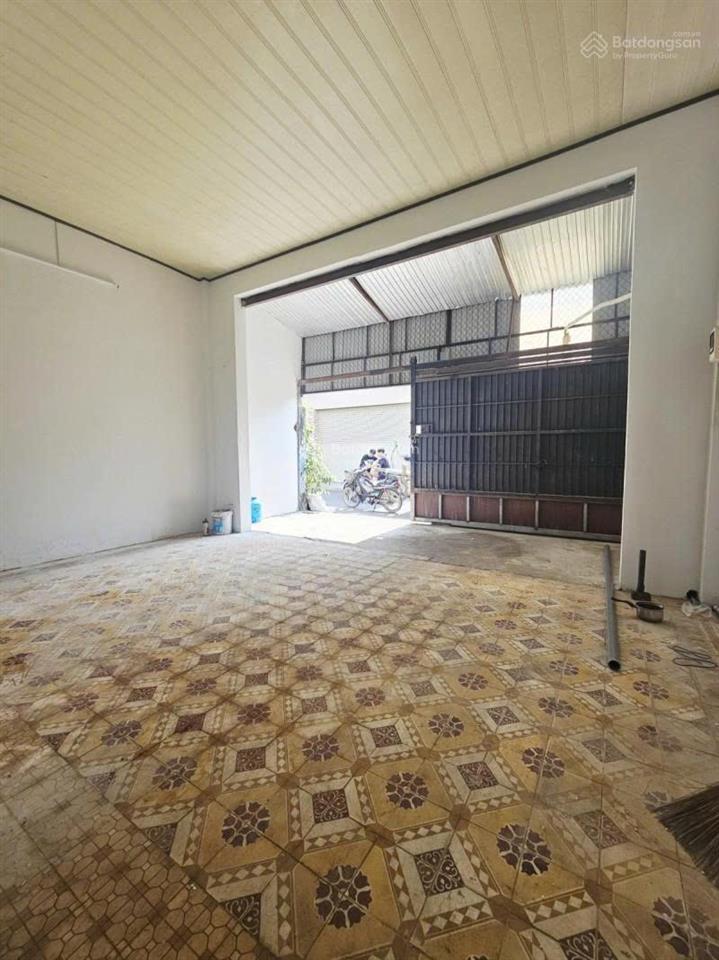 Mặt tiền linh đông  90m² ngang khủng 6.4m  chưa đến 7 tỷ