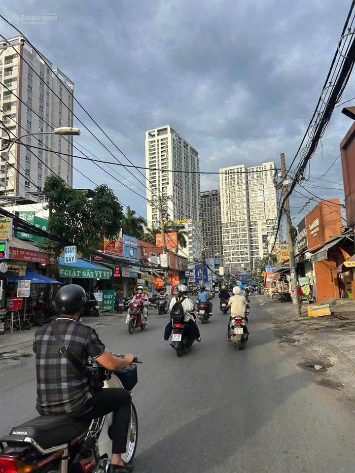 Mặt tiền  nguyễn thị định  nhà 3 tầng xây full kiên cố  diện tích sử dụng 400m2