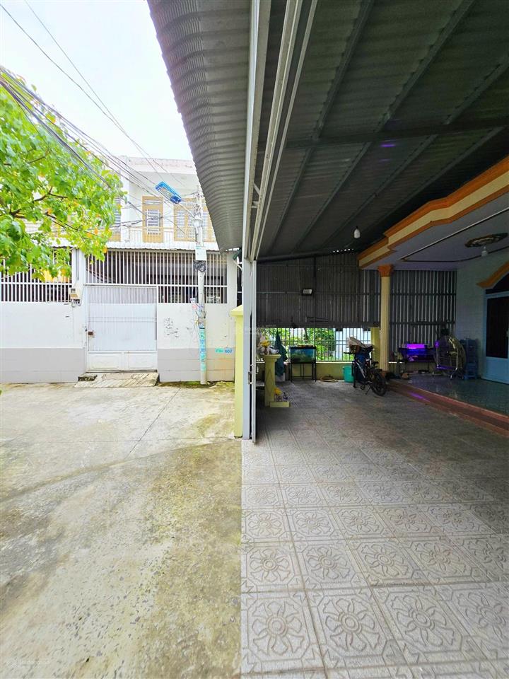 1,5 tỷ giảm nhà 200m ngang 10,2m võ văn hát, long trường