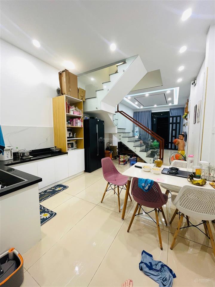 Nhà đẹp 3 tầng  kdc nam cường, bình chiểu  giá 5,4 tỷ