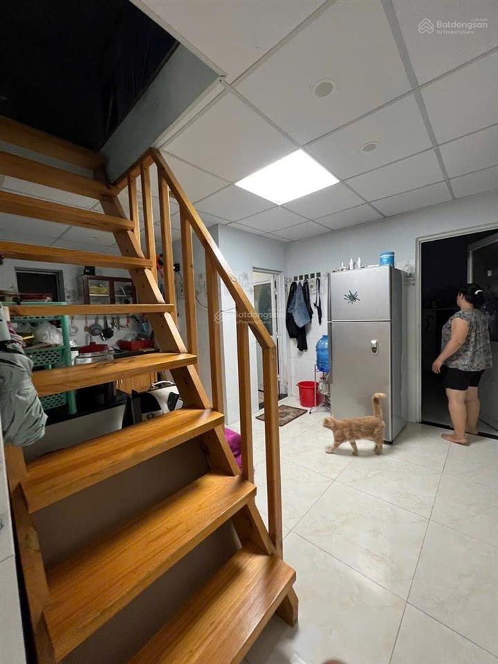Tam bình nhà đẹp, sân rộng xe hơi đỗ sân giá 7 tỷ tl