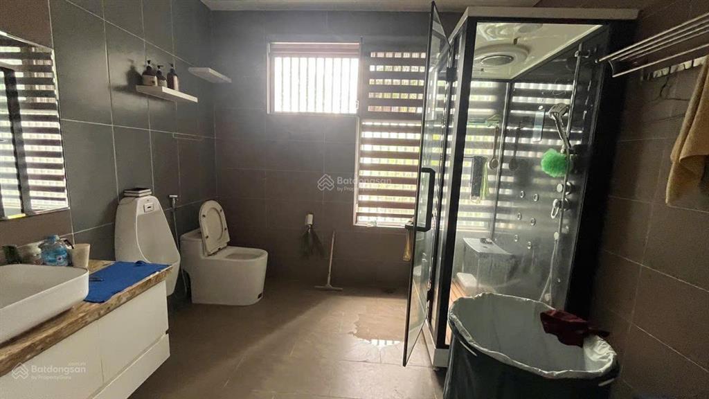 Biệt thự song lập đông tăng long 200m full nội thất cao cấp chỉ 18 tỷ tl