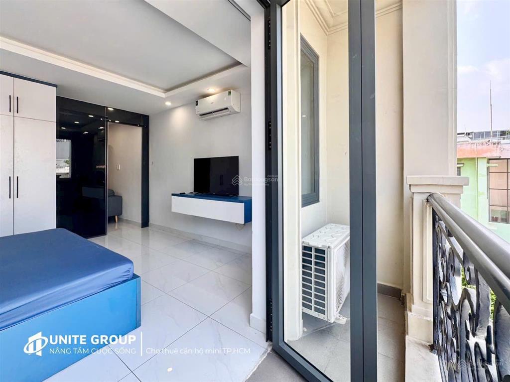 Căn hộ 1 bedroom cửa sổ  ban công ngay lê văn sỹ | gần nhà thờ giáo xứ đa minh  ba chuông