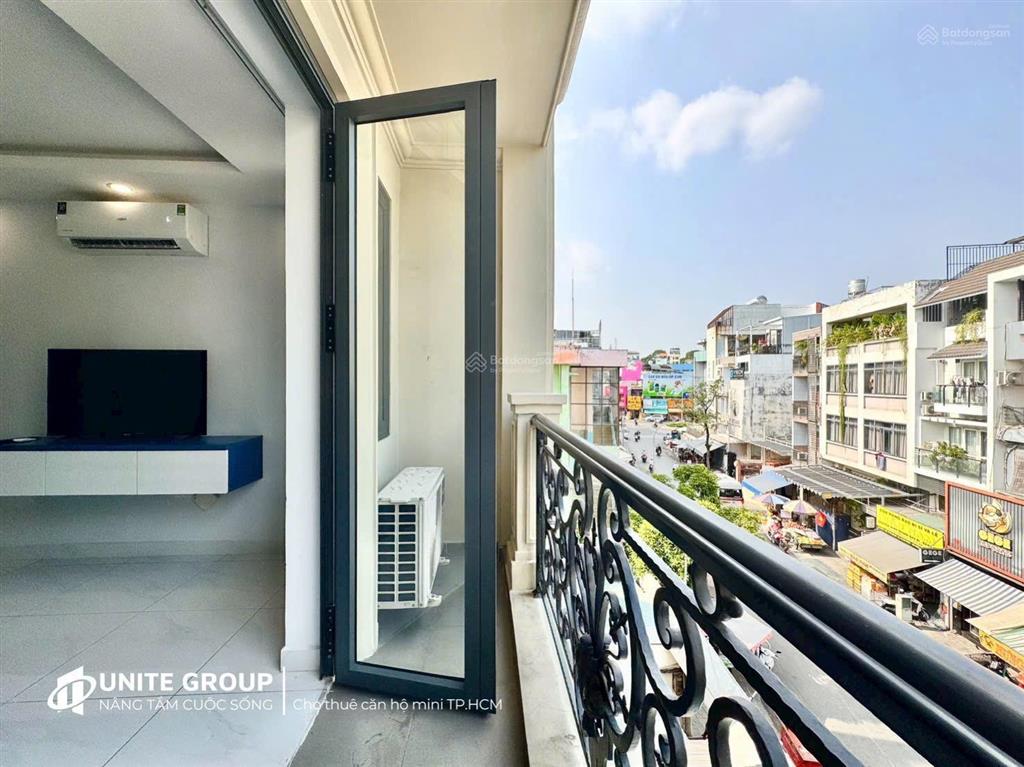 Căn hộ 1 bedroom cửa sổ  ban công ngay lê văn sỹ | gần nhà thờ giáo xứ đa minh  ba chuông