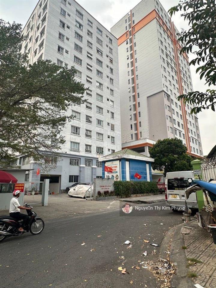 Bán căn hộ chung cư bông sao, phường 5, quận 8 60m2 chỉ 3ty350 có sổ riêng
