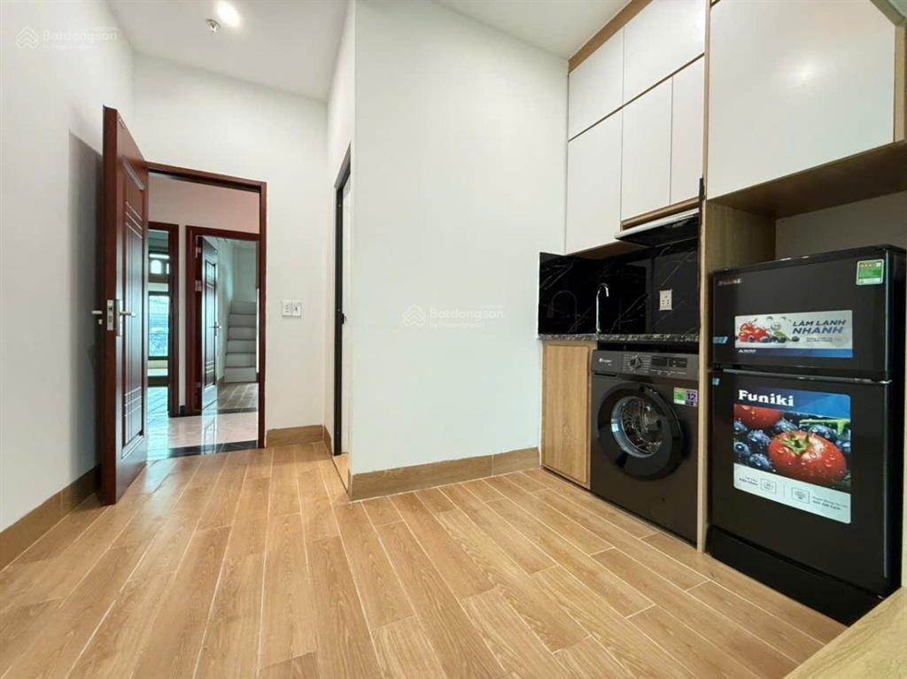Chdv phú thượng, tây hồ  95 m2, 8 tầng, mt 6,1m  22,5 tỷ , 21 phòng kk , dòng tiền 90tr/t