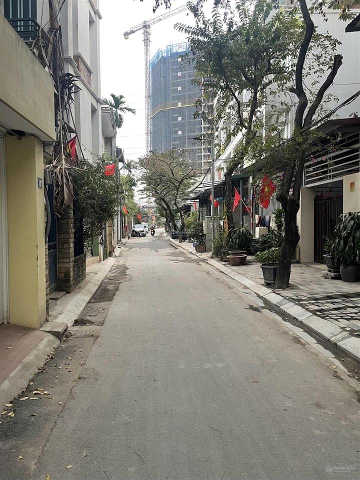 Đất đẹp phú thượng 60m², mt 5.2m, ngõ thông ôtô 7 chỗ vào đất  12,6 tỷ