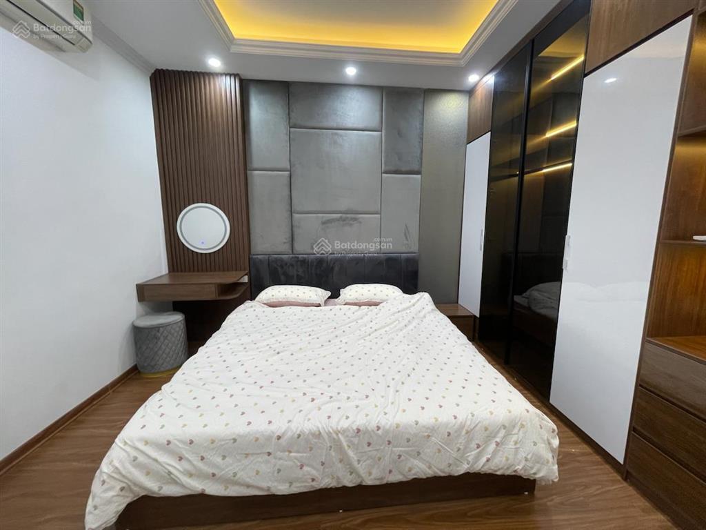 Nhà riêng phú thượng, tây hồ dân xây , ở ngay  65m2 , 6 tầng , mt 5m, tg máy, ô tô  15,5 tỷ