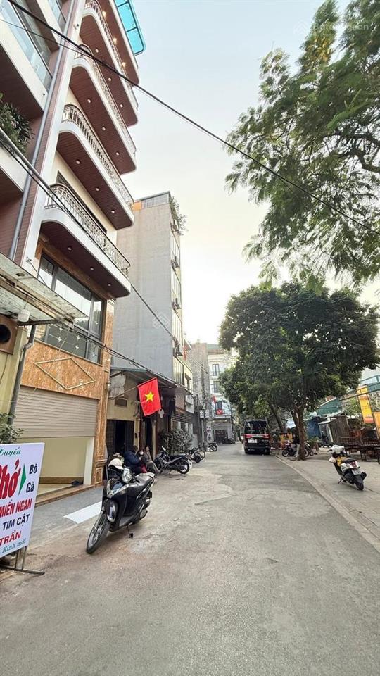 Nhà mới phú thượng, ở luôn 55m2, mt 4,2m, 7 tầng, thang máy, gara, ngõ thông ô tô tránh  16,8 tỷ