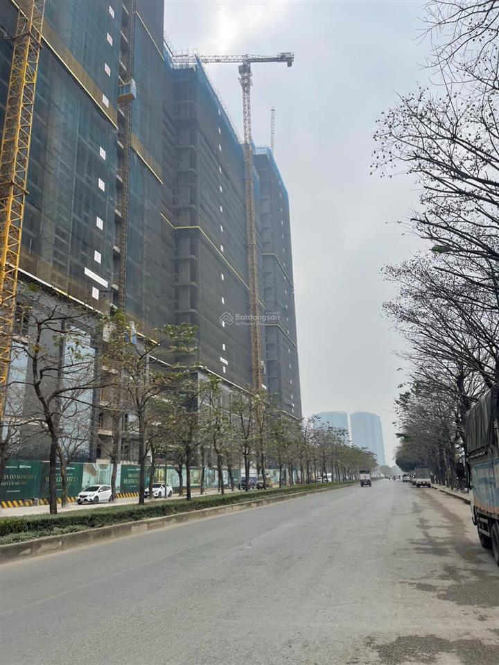 Mảnh đất vip phú thượng , lô góc  110m2 , mt 7m , 2 mặt thoáng , ngõ thông ô tô tránh  28,5 tỷ