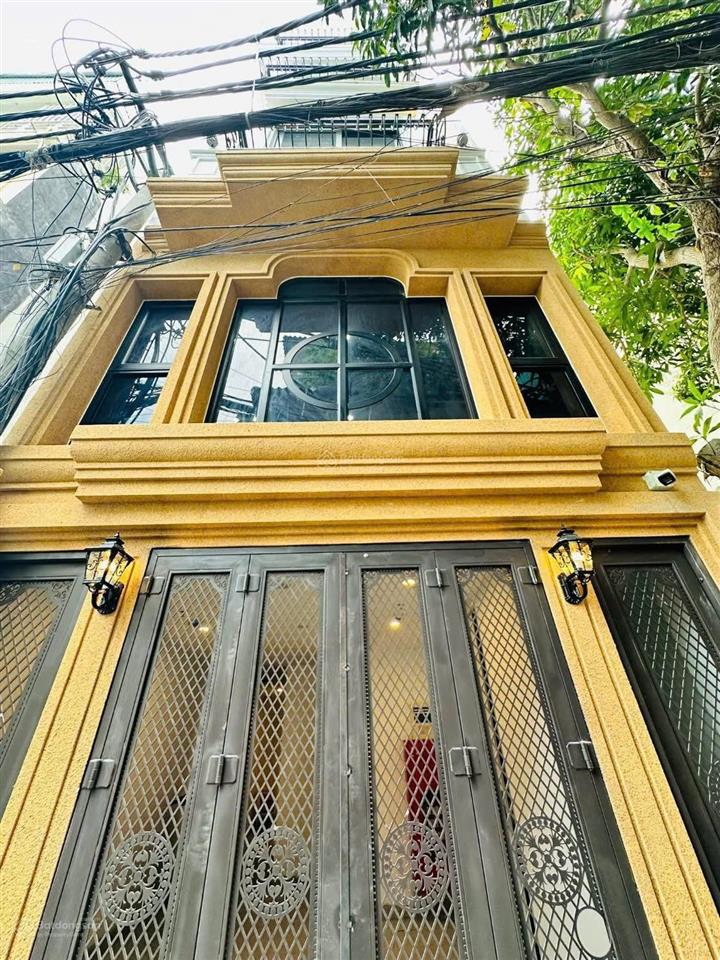 Toà chdv phú thượng 60m2 ,7 tầng tg máy xây mới dòng tiền 80tr/tg ngõ thông ô tô  17,8 tỷ
