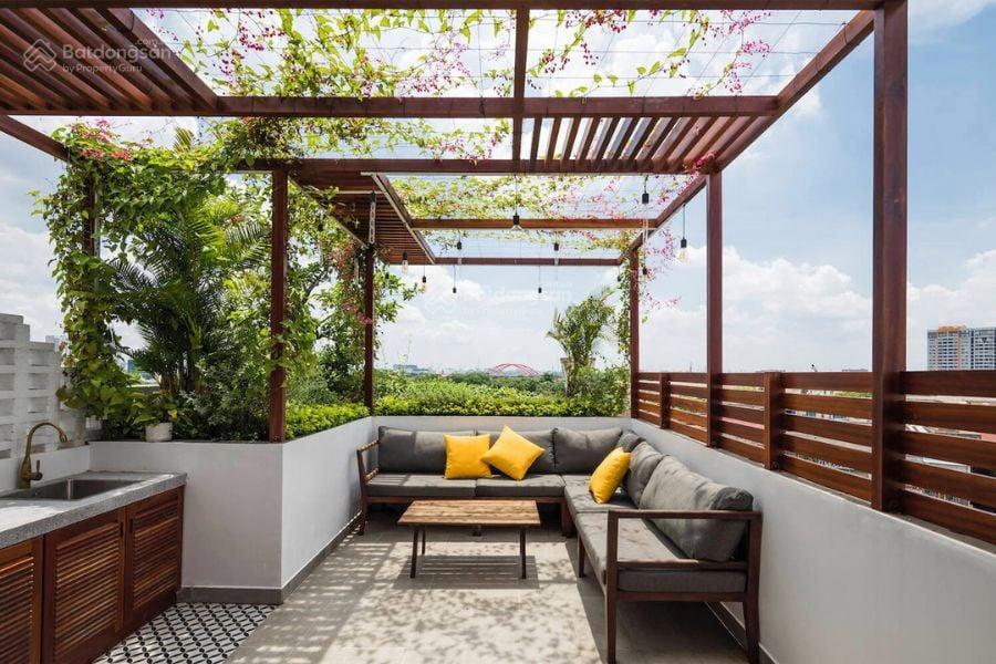 Nhà mới tinh phú thượng, ở ngay  55m2, 7 tầng, mt 4,5m ,thang máy, full nội thất , 4 ngủ  15,9 tỷ