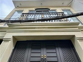 Ccmn thuỵ phương  mới  full nội thất  tg máy  20 phòng  doanh thu ~90 triệu/tháng  18,5 tỷ