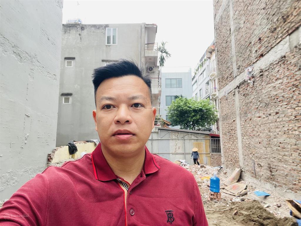 Đất mặt phố lạc long quân , lô góc  vỉa hè  hai mặt tiền hồ tây  140m2 , mt 7m  115 tỷ