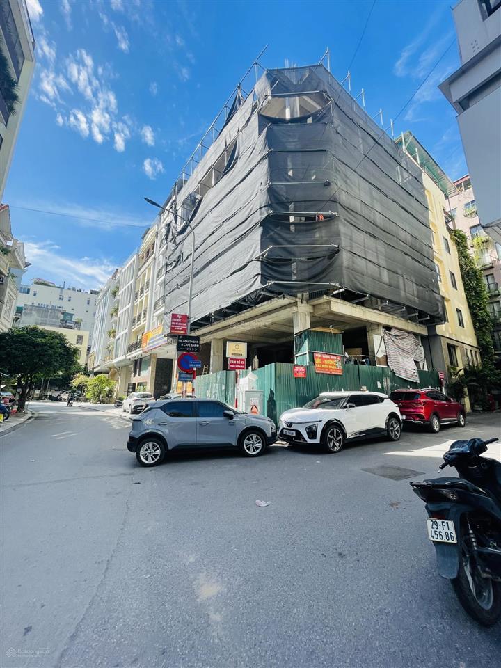 Bán đất tặng bt mặt ngõ lạc long quân, lô góc 3 mặt thoáng 431m2, mt 17,5m, ô tô tránh  218 tỷ