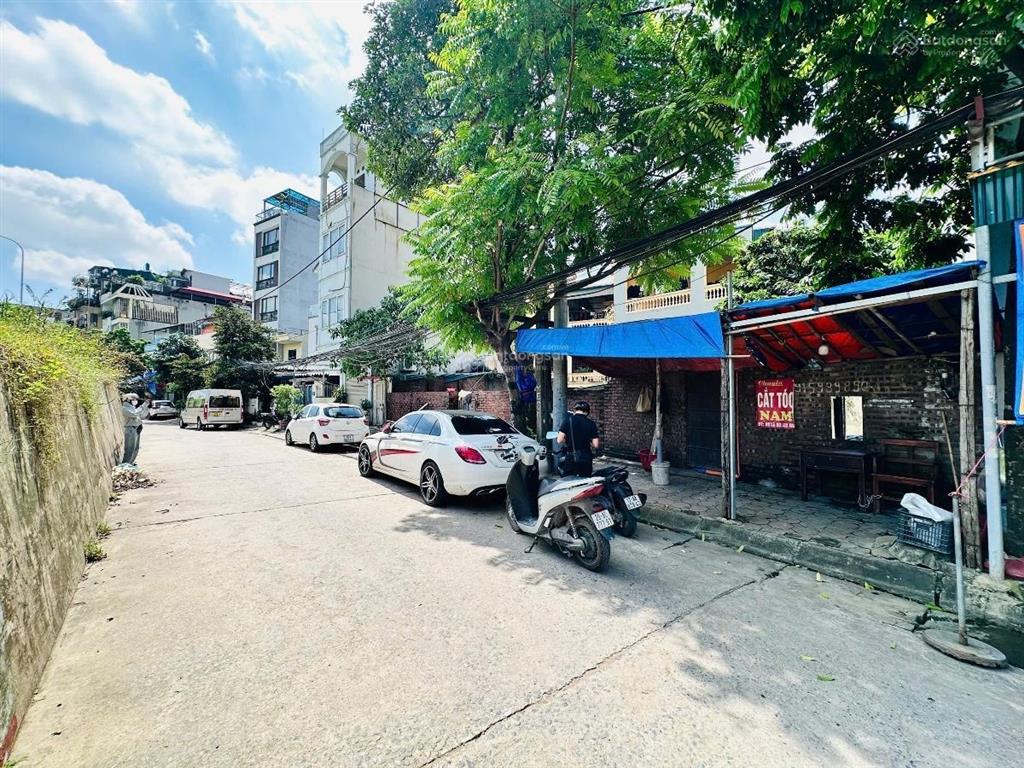 Mảnh đất lô góc phú thượng 105m2, mt 6,85m, ô tô tránh + vỉa hè  28 tỷ