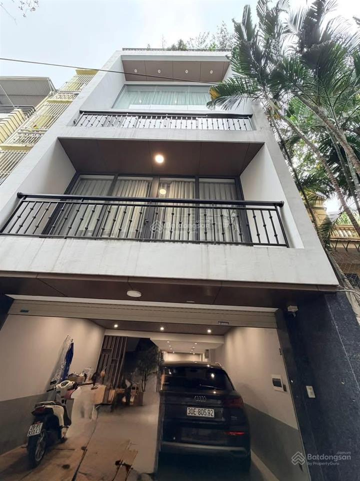 Nhà mới phú thượng, ở luôn 55m2, mt 4,2m, 7 tầng, thang máy, gara, ngõ thông ô tô tránh  16,8 tỷ
