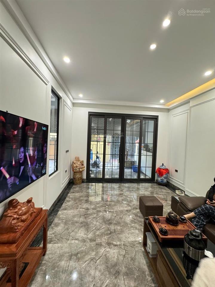 Nhà dân xây vip của phú thượng, diện tích 138m2, mặt tiền 8m, ngõ thông, ô tô tránh  42 tỷ