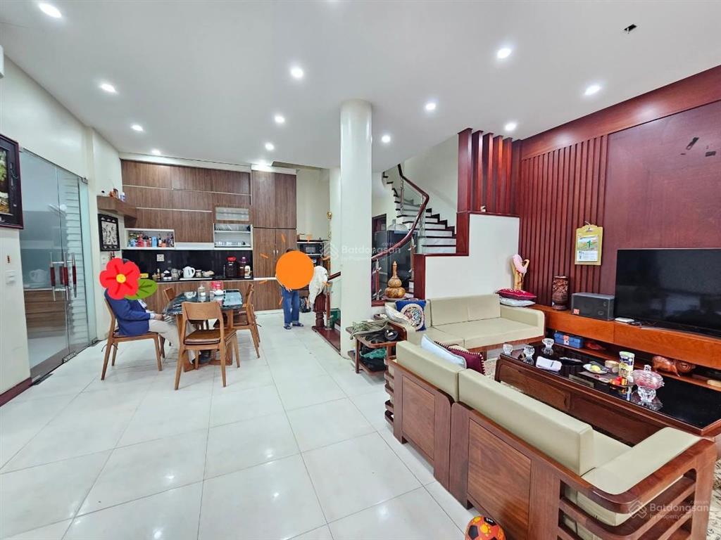 Biệt thự sân vườn phú xá, pt ô tô tránh, ngõ thông 335m2, mặt tiền 12m, sẵn nhà 3 tầng  70 tỷ